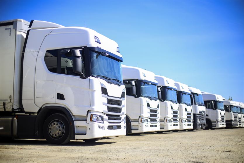 Z nami Twoje towary zawsze dotrą na czas, Renkar, Przasnysz